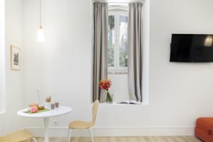 Lisbon Serviced Apartments - Ascensor Da Bica エクステリア 写真